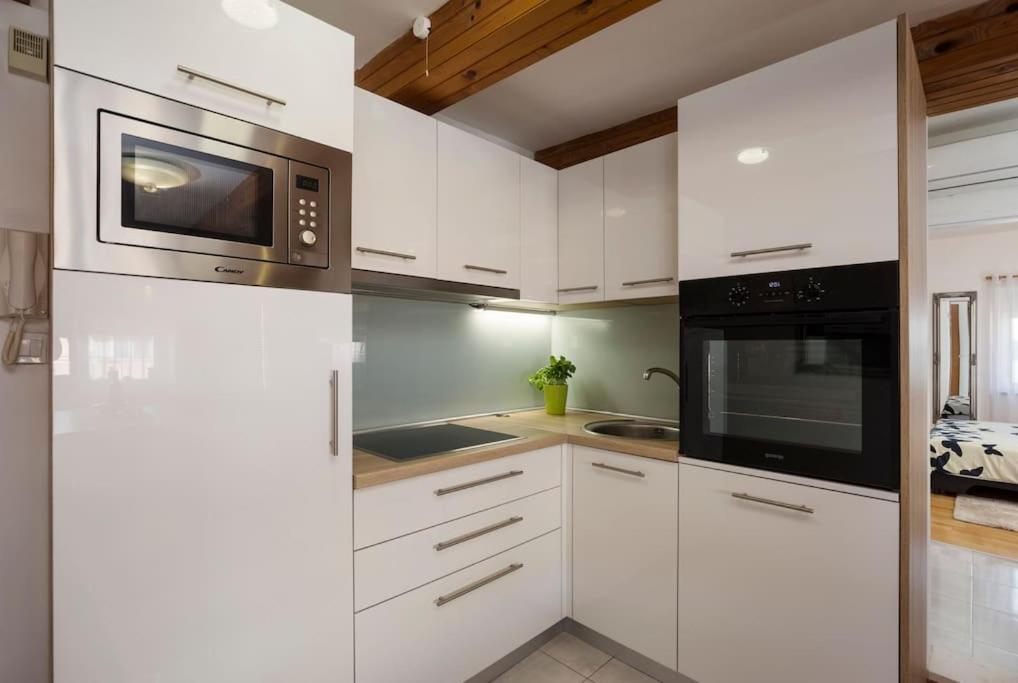 Apartment Arena Akvileja Pola Esterno foto